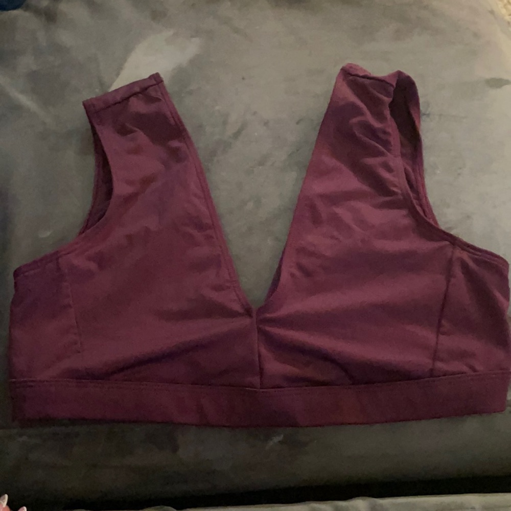 VS sports bra